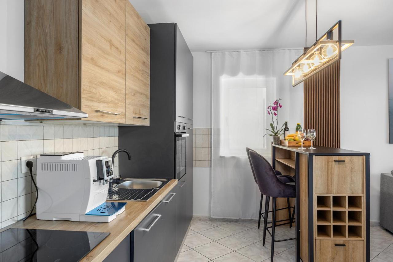 Romeo&Julia- Newly Refurbished Apartment Near Medulin Помер Екстериор снимка