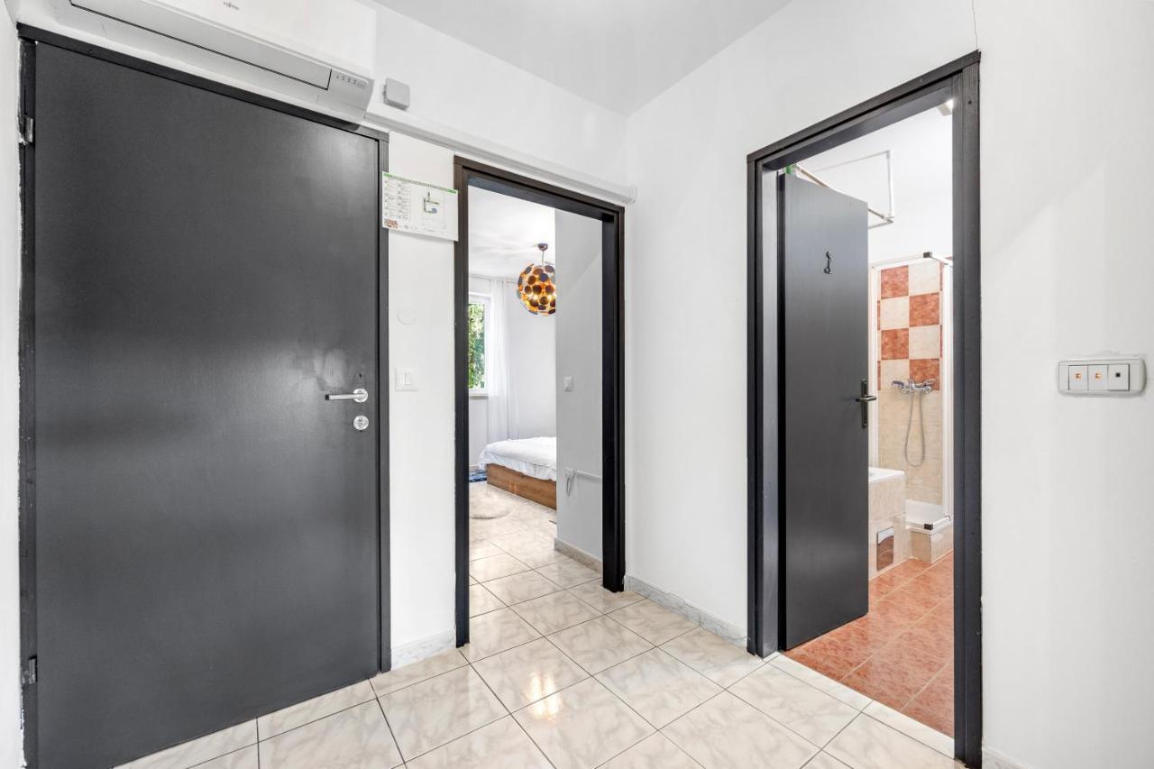 Romeo&Julia- Newly Refurbished Apartment Near Medulin Помер Екстериор снимка
